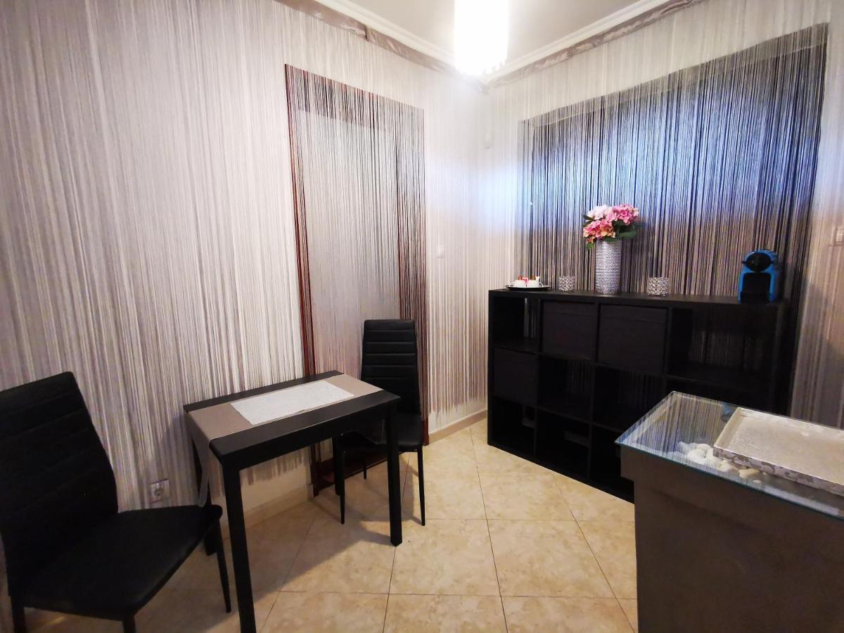 Apartament Luxury Basement In The Surrounding Of Budapest Mogyoród Zewnętrze zdjęcie
