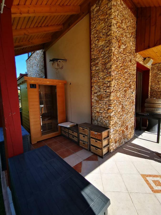 Apartament Luxury Basement In The Surrounding Of Budapest Mogyoród Zewnętrze zdjęcie